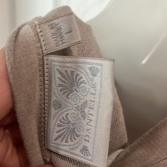 EUC Dantelle soft, brown, long sleeve shirt gauze like sleeves size large - Picture 5 of 6